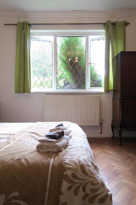 Oyo Guest House Ellipse Whetstone Rum bild